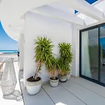 Апартаменты Luxury Atico Higueron West 4431