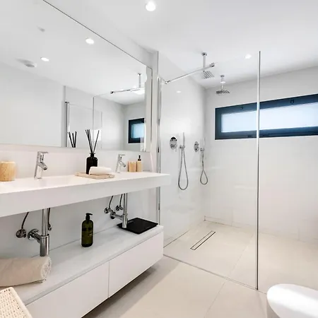 Daire Luxury Atico Higueron West 4431 *