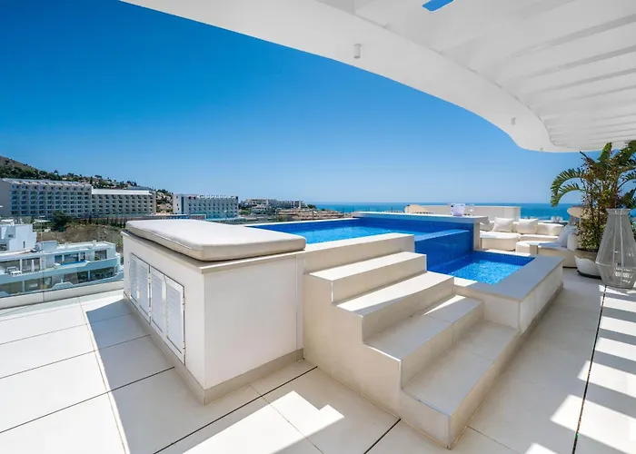 Luxury Atico Higueron West 4431