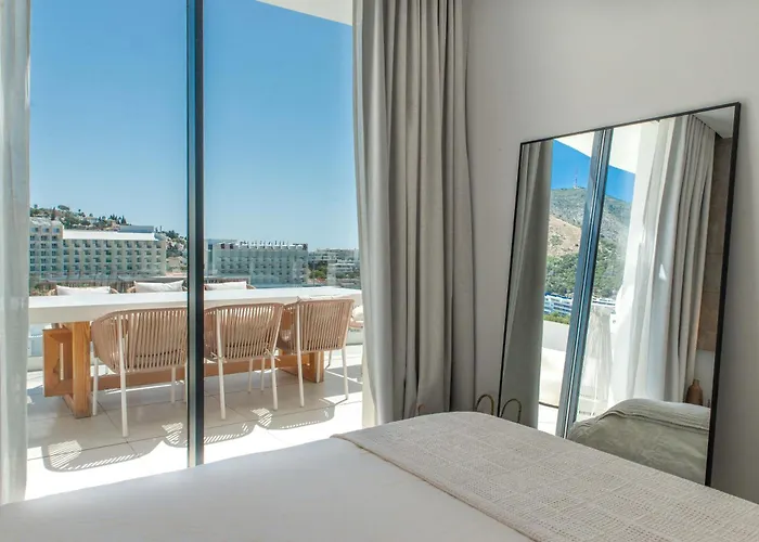 Apartment Luxury Atico Higueron West 4431
